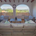 Leonie, Private Pool, Jacuzzi, 8p
