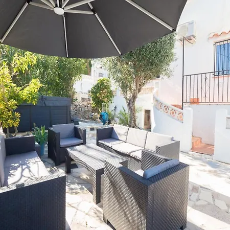 Leonie, Private Pool, Jacuzzi, 8p