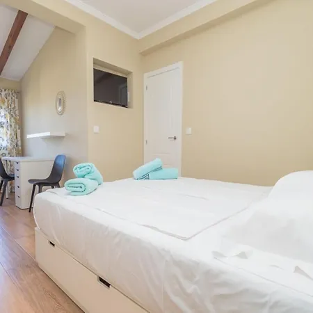 Leonie, Private Pool, Jacuzzi, 8p *