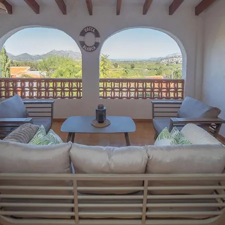 Leonie, Private Pool, Jacuzzi, 8p